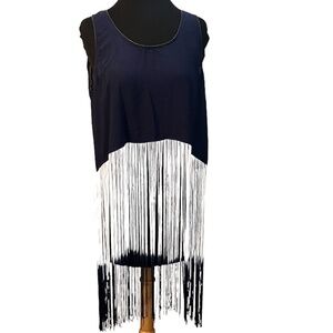 NWOT Uno Core Boho Ombré Fringe Vest Duster Blue &‎ White, Size Medium